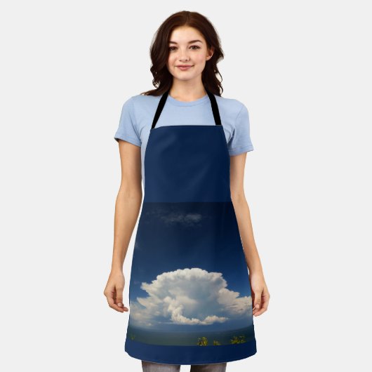 White Puffy Cloud Schort (Gedragen)