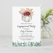 White Pumpkin and Greenery Herfst Engagement Party Kaart (Staand voorkant)