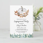 White Pumpkin and Greenery Herfst Engagement Party Kaart (Staand voorkant)
