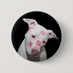 White Puppy Dog Love, verzegeld met Lipstick Kisse Ronde Button 5,7 Cm