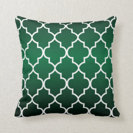 White Quatrefoil Pattern on Dark Forest Green Kussen