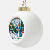 White Rabbit en Sneeuwmeisje in Winter Woodland Keramische Bal Ornament (Rechts)