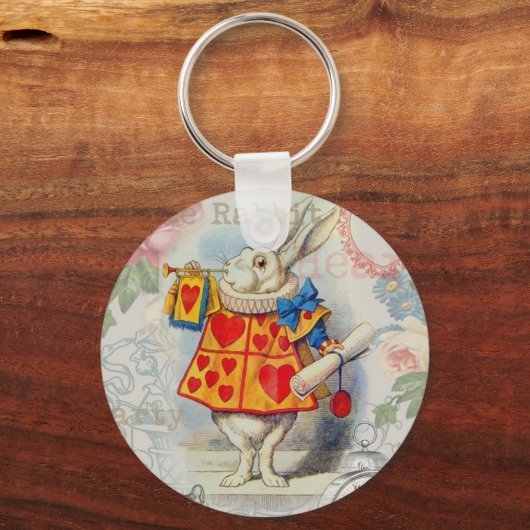 White Rabbit Hearts Alice Classic Sleutelhanger (Voorkant)
