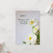 White ranunculus op getextureerd papier bedankt kaart (Voorkant / Achterkant in situ)