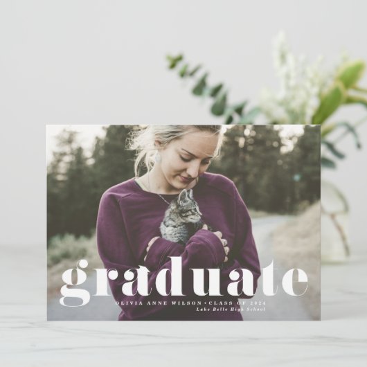 White Retro Bold Typography Photo Afstuderen Aankondiging (Staand voorkant)