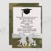 White Ribbon and Camouflage Afstuderen Invitation Kaart (Voorkant / Achterkant)