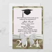 White Ribbon and Camouflage Afstuderen Invitation Kaart (Voorkant)