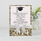White Ribbon and Leopard Afstuderen Invitation Kaart (Staand voorkant)