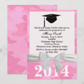 White Ribbon Pink Camouflage Afstuderen Uitnodigin Kaart (Voorkant / Achterkant)