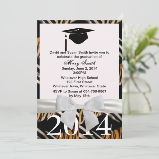 White Ribbon Zebra and Tiger Afstuderen Invitation Kaart (Staand voorkant)