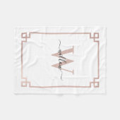 White & Roos Gold Pink Greek Key Monogrammen Fleece Deken (Voorkant (Horizontaal))