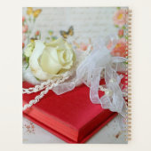 White Rose and Lace Wedding Planner (Achterkant)