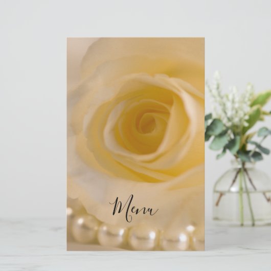 White Rose and Pearls Wedding Menu (Staand voorkant)