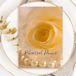 White Rose and Pearls Wedding Rehearsal Dinner Kaart