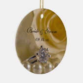 White Rose and Pearls zal je mijn Bridesmaid zijn Keramisch Ornament (Rechts)