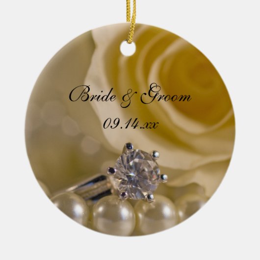 White Rose and Pearls zal je mijn Bridesmaid zijn Keramisch Ornament (Voorkant)