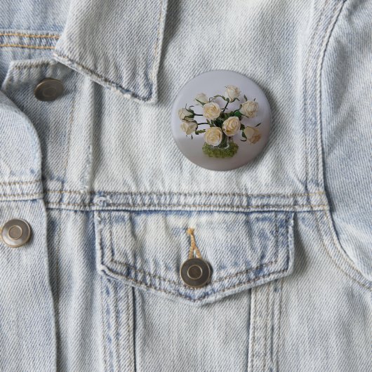 WHITE ROSE BADGE RONDE BUTTON 5,7 CM (In situ)