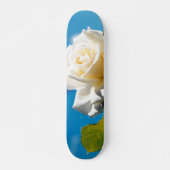 White Rose Beauty Persoonlijk Skateboard (Voorkant)