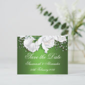 White Rose Bouquet en Metallic Green Wedding Aankondigingskaart (Staand voorkant)