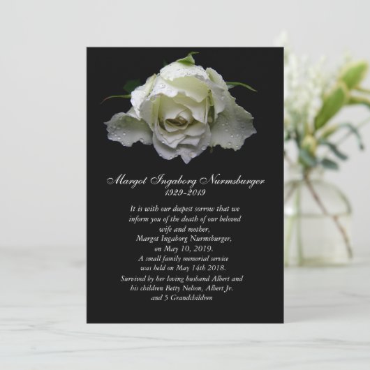 White Rose Death Announcement Kaart (Staand voorkant)