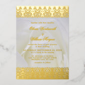 White Rose Elegant Gold Foil Lace Wedding Folie Uitnodiging (Voorkant)