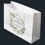 White Rose Floral Eucalyptus Wreath 90th Birthday Groot Cadeauzakje<br><div class="desc">Een geweldige cadeautas om een 90e verjaardag te vieren. Een zeer  witte roos en eucalyptus met lijsten die gelukkig jarig zijn,  de naam van de beroemde en de verjaardagsdatum. Alle tekst kan worden bewerkt.</div>
