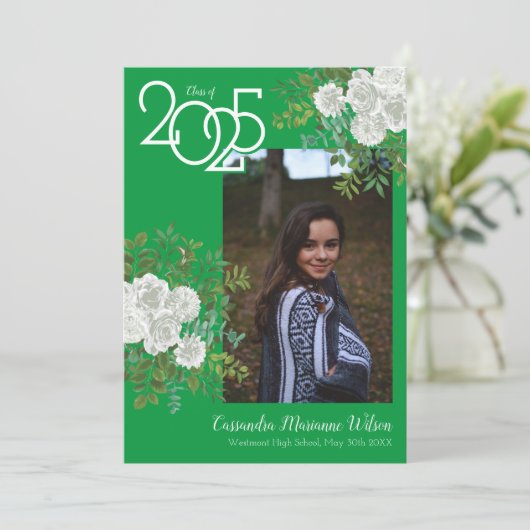 White Rose Green Foto Afstuderen Aankondiging (Staand voorkant)