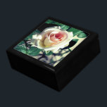 White Rose Jewelry Keepomwille Box Cadeaudoosje<br><div class="desc">Witte roze roze in het midden op donkere bladeren, bedrukt op tegel. Een speciaal cadeau voor iemand overwegen? Je hoeft geen ambachtsman of kunstenaar te zijn. Een foto genomen op je vakantie, afstuderen, verjaardag, pensionering, huisopwarming, enzovoort werkt prima. Het toevoegen van een speciaal bericht creëer meer dan een cadeau -...</div>