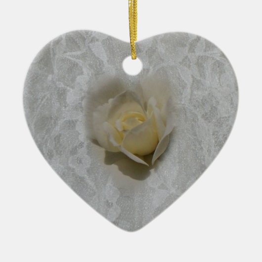 White Rose on Lace Ornament (Voorkant)