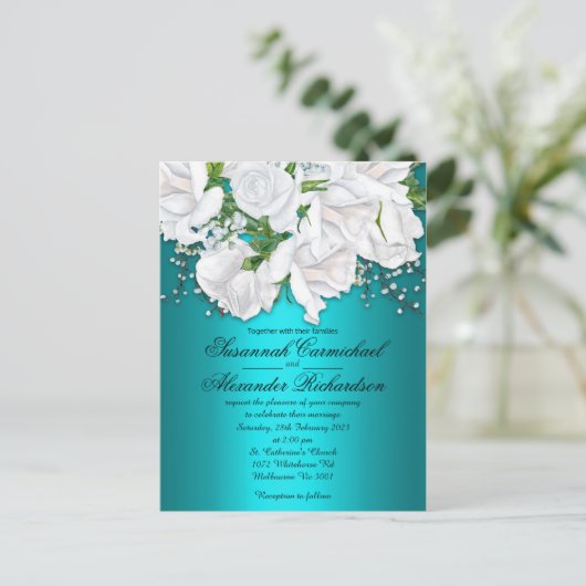 White Roses and Aqua Wedding Invitation Briefkaart (Staand voorkant)