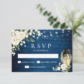 White Roses Blue Wood Lantern Wedding RSVP Kaartje (Staand voorkant)