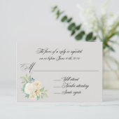 White Roses Elegant Floral Wedding RSVP Kaartje (Staand voorkant)