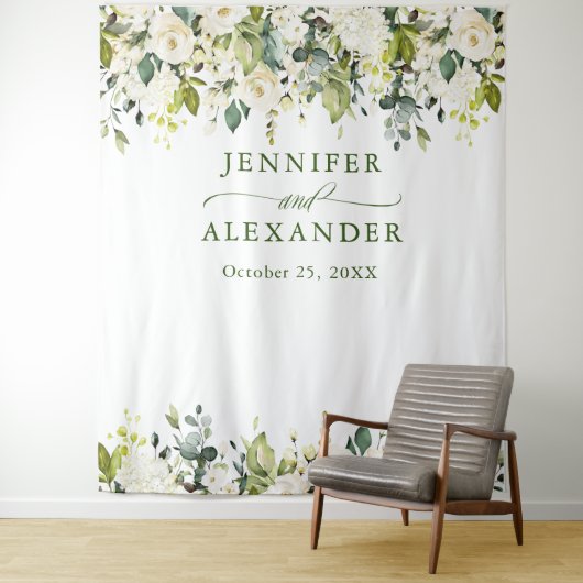 White Roses Greenery Wedding Photo Booth Backdrop Wandkleed (In situ)