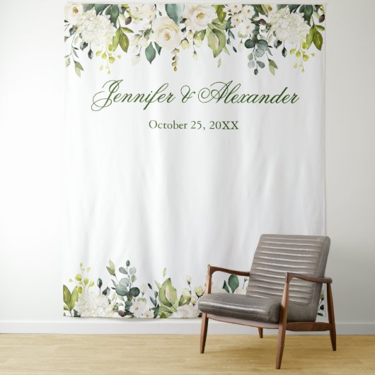 White Roses Greenery Wedding Photo Booth Backdrop Wandkleed (In situ)
