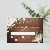 White Roses Rustic Wood Lantern RSVP Card (Staand voorkant)