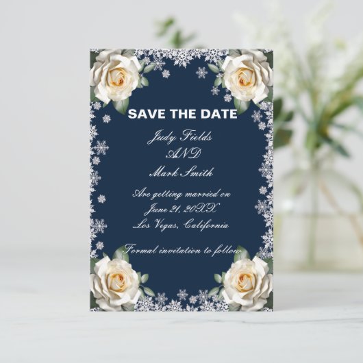 White Roses Snowflake Christmas Bewaar de datum Save The Date (Staand voorkant)