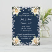 White Roses Snowflake Kerstfeest Kaart (Staand voorkant)