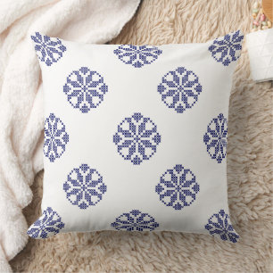White & Royal Blue Modern Cross Stitch Lace Kussen