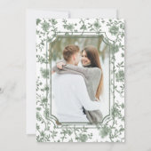 White Sage Green Chinoiserie Crest Photo Wedding Save The Date (Achterkant)
