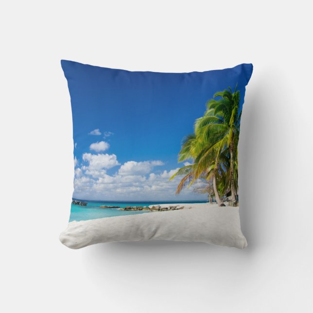 White sand. Turquoise water. Memorie Throw Pillow Kussen (Voorkant)