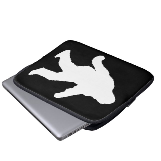 White Sasquatch Silhouette voor donkere achtergron Laptop Sleeve (Voorkant onderkant)