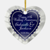 White Satin & Diamonds Wedding Keepslag |Navy Blue Keramisch Ornament (Voorkant)