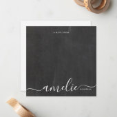 White Script Calligraphy Monogram schoolbord Notitiekaartje (Voorkant / Achterkant in situ)