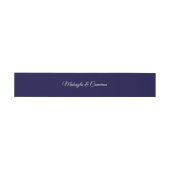 White Script on Navy Blue Elegant Simple Wedding Uitnodigingen Wikkel (Vlak)