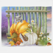 White Shoe Lost in Pumpkin Patch Collage Fleece Deken (Voorkant (Horizontaal))
