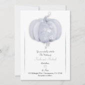 White Silver Pumpkin Storybook Chic Fall Wedding Kaart (Voorkant)