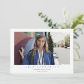 White Simple Modern Single Photo Afstuderen Aankondiging (Staand voorkant)