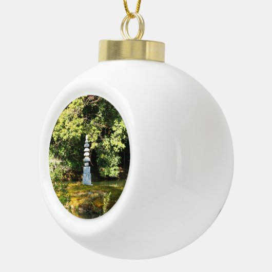 White Snake Pagoda / Hakuja No Tsuka Keramische Bal Ornament (Rechts)