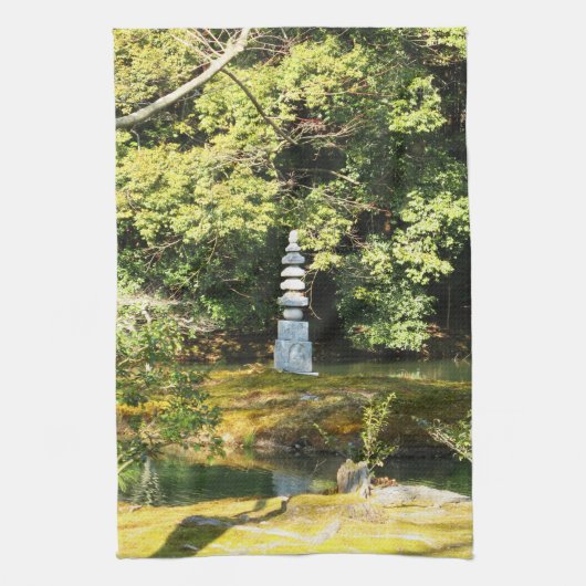 White Snake Pagoda / Hakuja No Tsuka Theedoek (Verticaal)