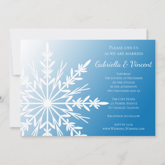White Snowflake on Blue Winter Wedding Invitation Kaart (Voorkant)